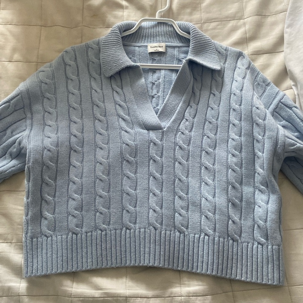 Never worn Aritzia (Sunday Best) collared knit sweater